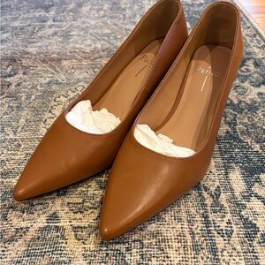 Linea Paolo Women’s Pointed Toe Brown Leather Pumps